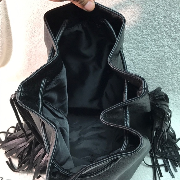 Victoria Secret drawstring backpack (black) NWOT - Picture 3 of 6